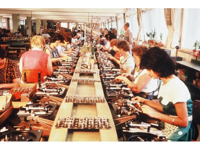 125 χρόνια Dual!