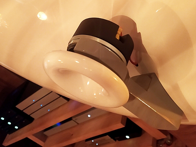 On Location: Artisan Acoustics Euphonia - Ηχείο.